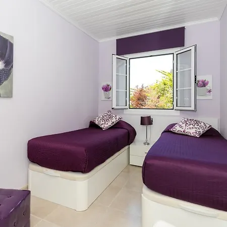 Bonito Apartamento Con Gran Terraza Privada- C12 *