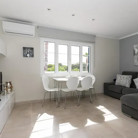 Bonito Apartamento Con Gran Terraza Privada- C12 아파트 칼란 보쉬